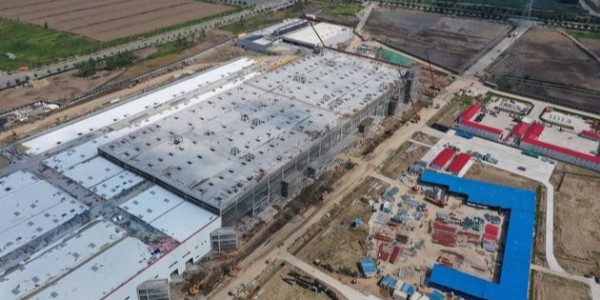 特斯拉預計：年底前在上海工廠投產Model 3電動車